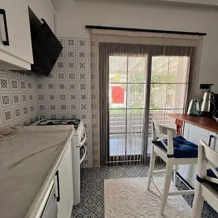 Kanai Konuk & Zeytin Evi *