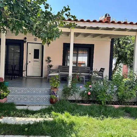 Kanai Konuk & Zeytin Evi * Dikili
