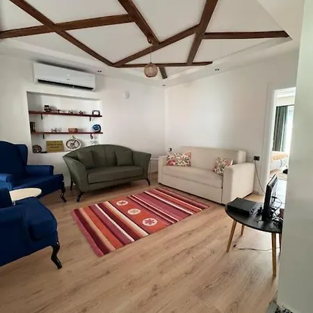 Kanai Konuk & Zeytin Evi * Dikili