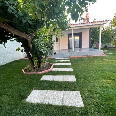 Villa Kanai Konuk & Zeytin Evi Dikili