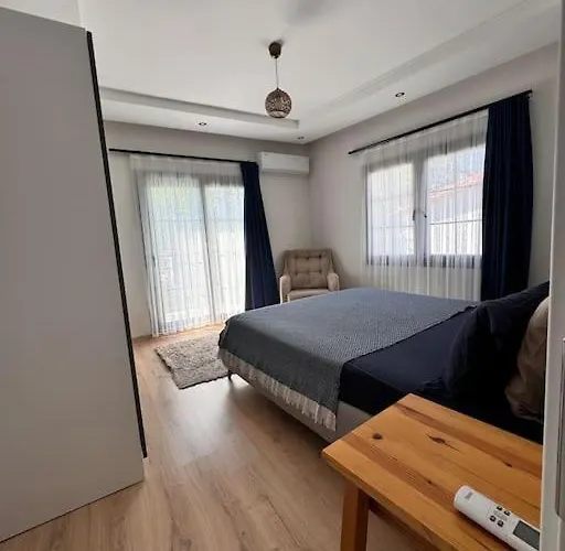 Kanai Konuk & Zeytin Evi Vila Dikili