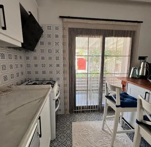 Kanai Konuk & Zeytin Evi *