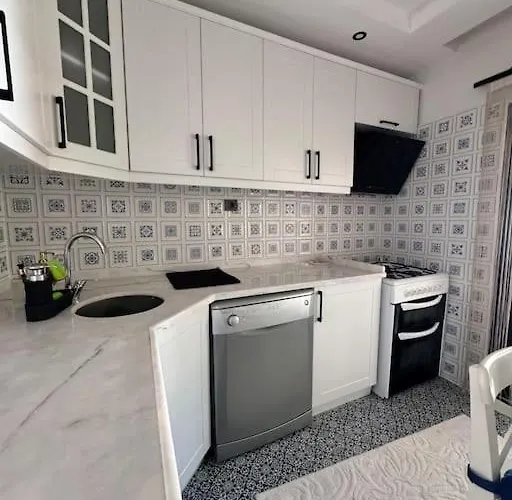 Kanai Konuk & Zeytin Evi Vila Dikili