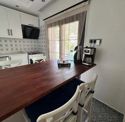 Vila Kanai Konuk & Zeytin Evi Dikili