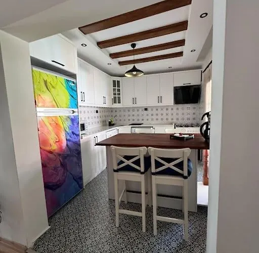 Kanai Konuk & Zeytin Evi Dikili