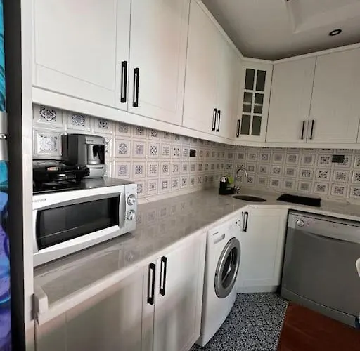 Kanai Konuk & Zeytin Evi Dikili